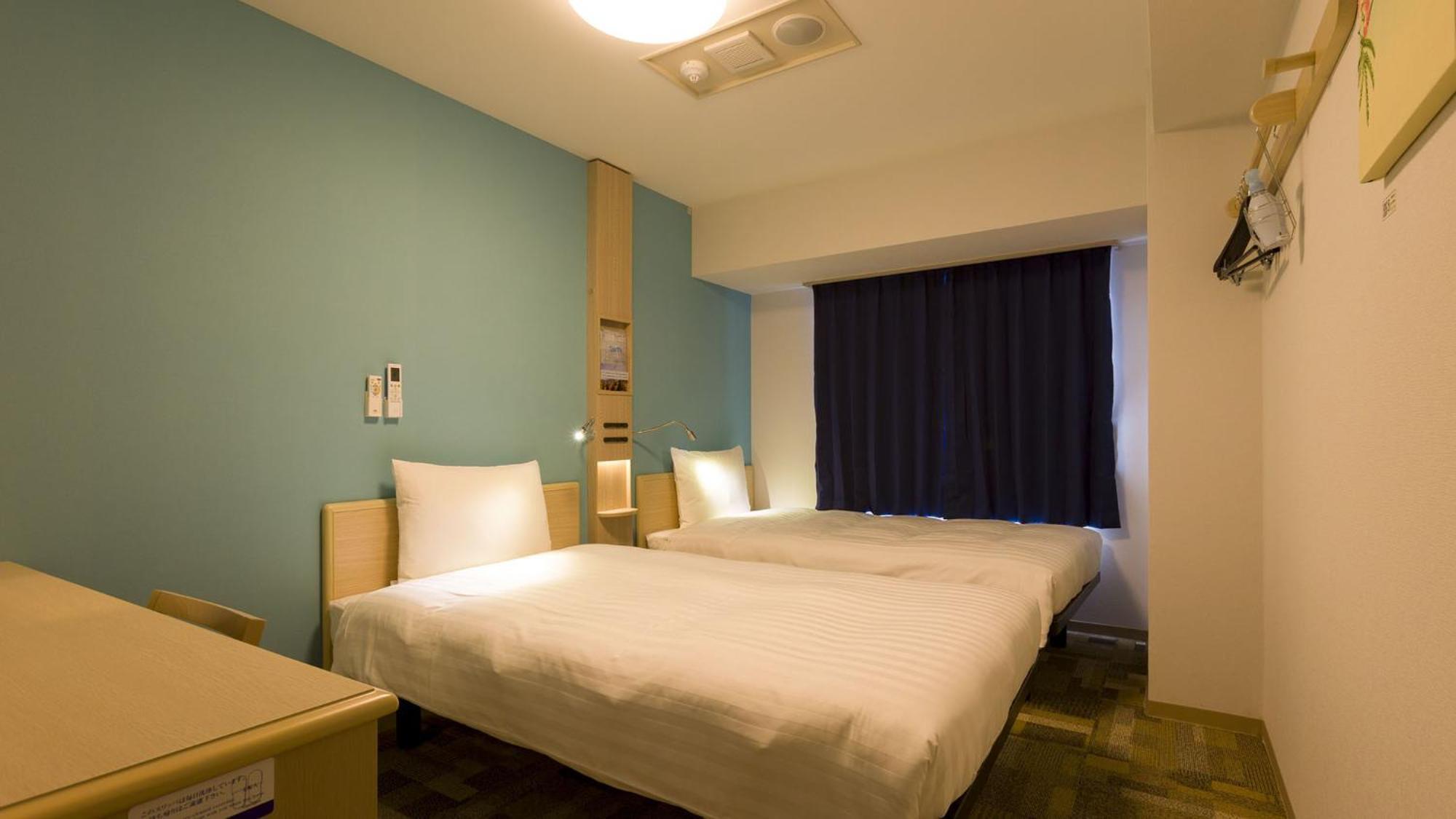 Toyoko Inn Tokyo Keio-Sen Higashi-Fuchu-Eki Kita-Guchi 객실 사진