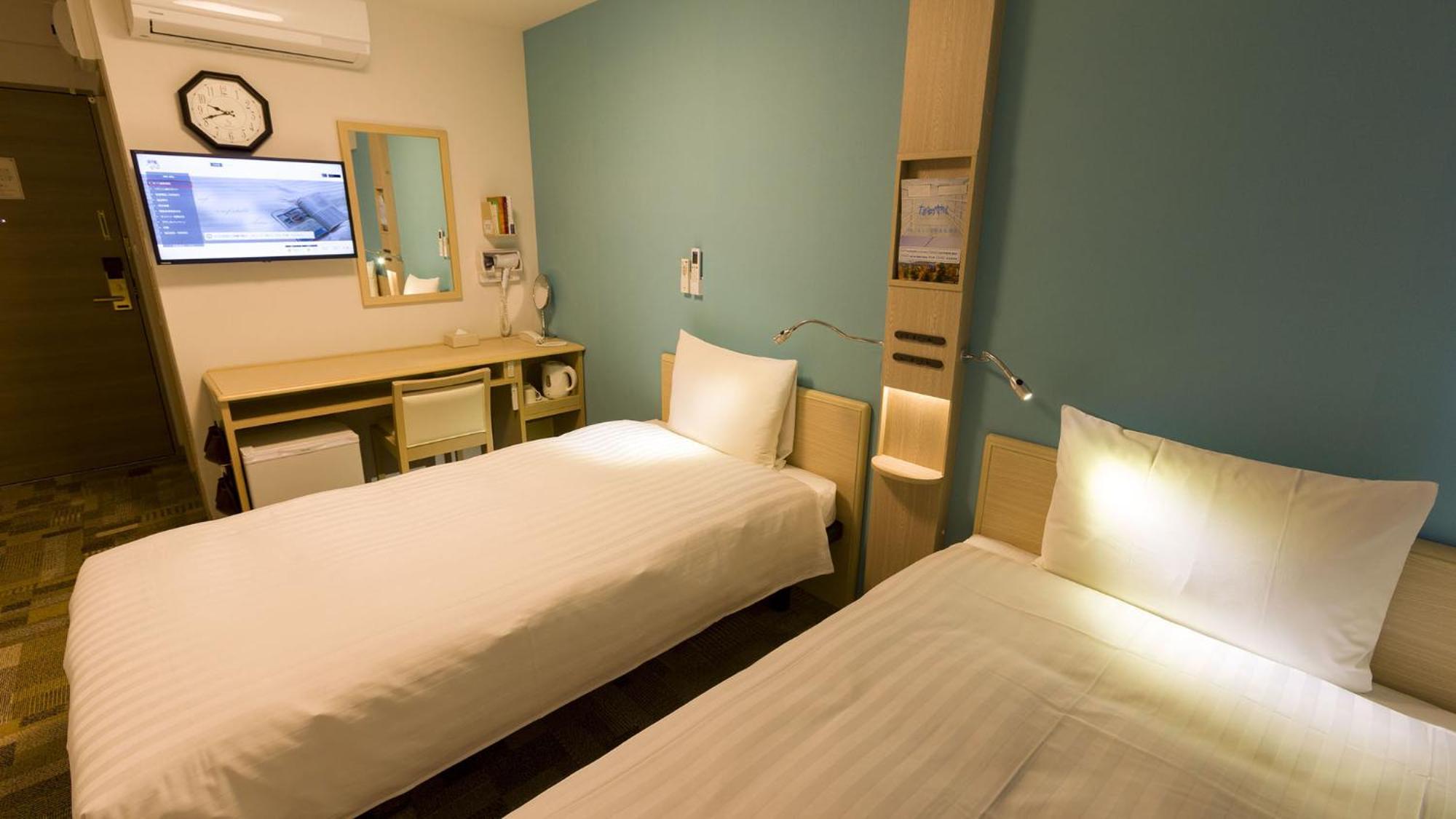 Toyoko Inn Tokyo Keio-Sen Higashi-Fuchu-Eki Kita-Guchi 객실 사진