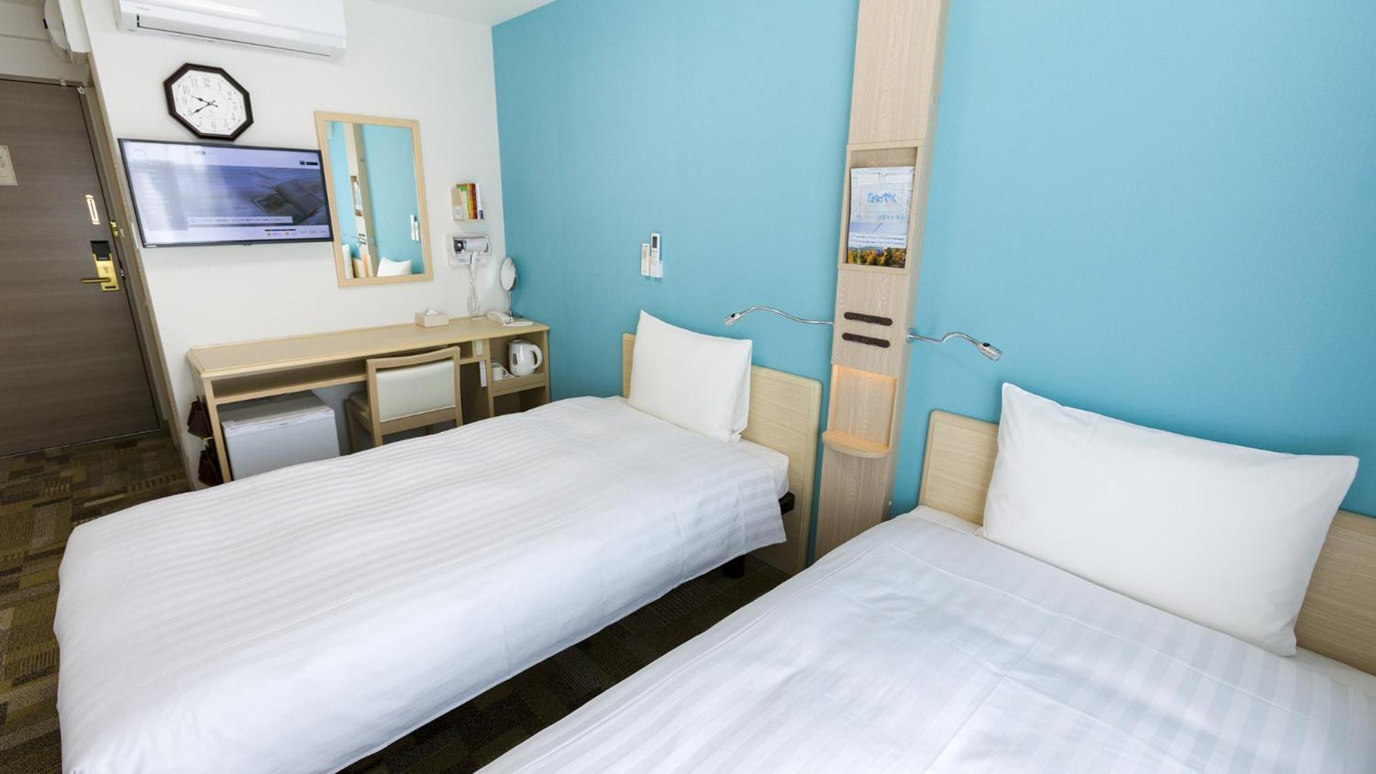 Toyoko Inn Tokyo Keio-Sen Higashi-Fuchu-Eki Kita-Guchi 객실 사진